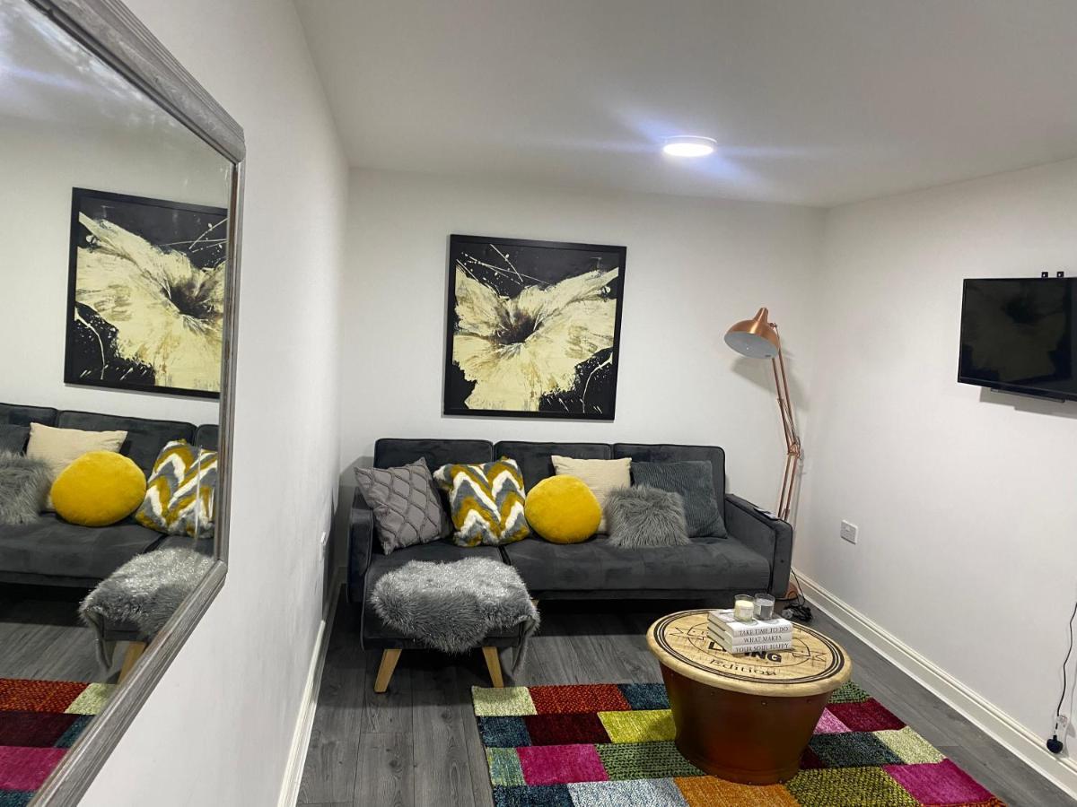 The Wells Apartment 2 Birmingham Luaran gambar